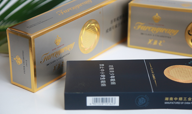 印刷公司在香煙包裝使用彙華産品